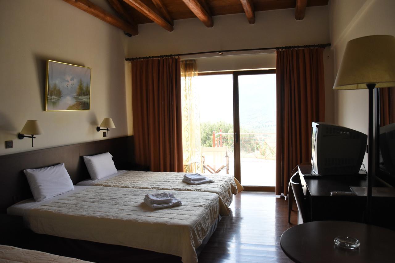 Olvios Hotel Gkoura Exterior foto
