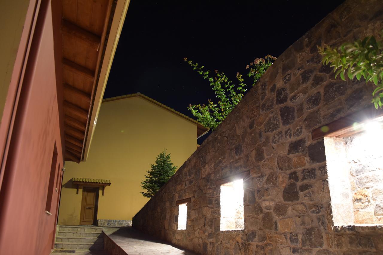 Olvios Hotel Gkoura Exterior foto