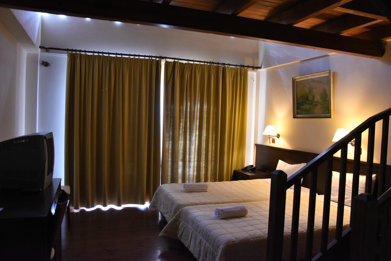 Olvios Hotel Gkoura Exterior foto